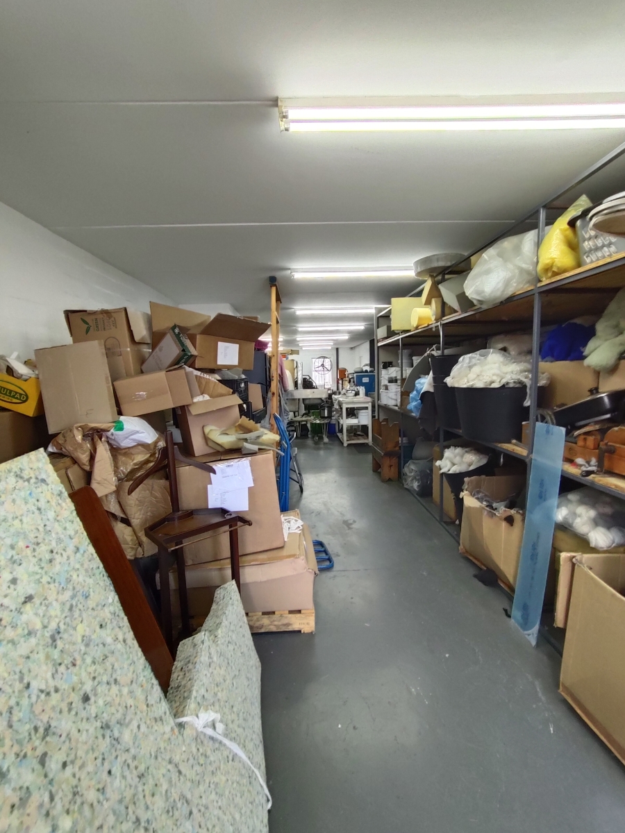 To Let commercial Property for Rent in Muizenberg Western Cape